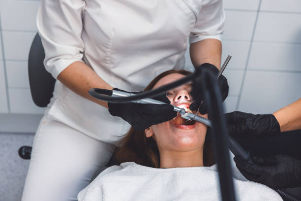 Best Emergency Root Canal Treatment in Clinton, AR